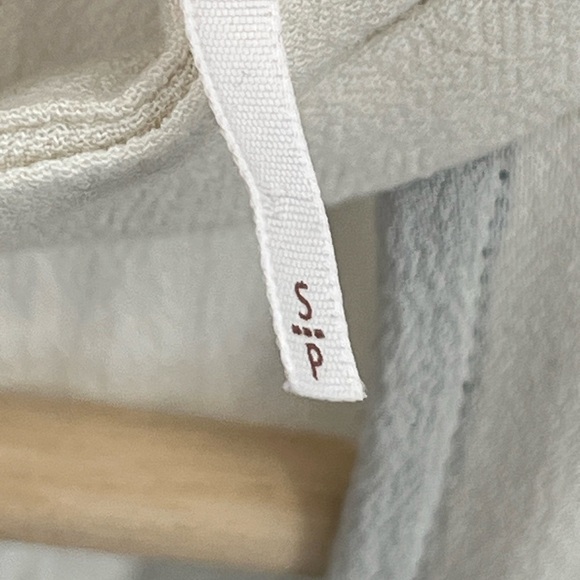 Free People S Say You Love Me Halter Cream Black Rose Key Hole Back Blouse - Picture 13 of 14